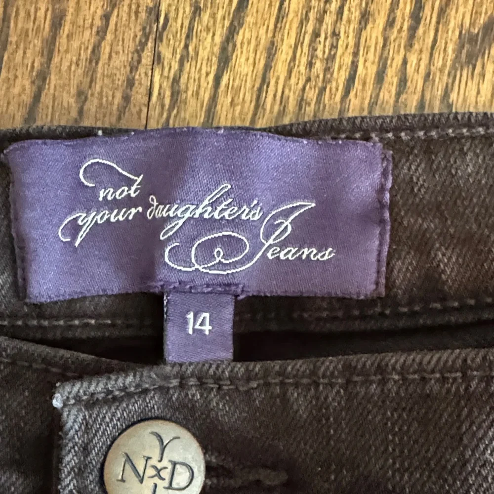 NYDJ Women's Dark Brown Flare Jeans - Picture 2 of 8